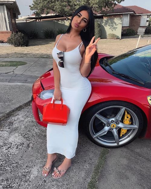 Jessica Foster  nude photo