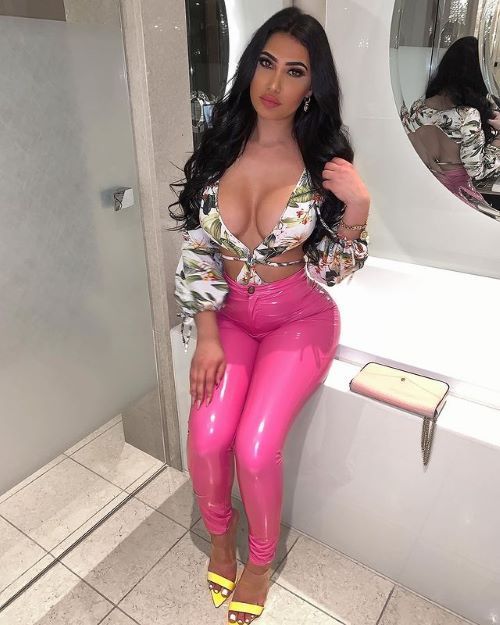 Jessica Foster  nude photo