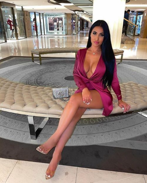 Jessica Foster  nude photo