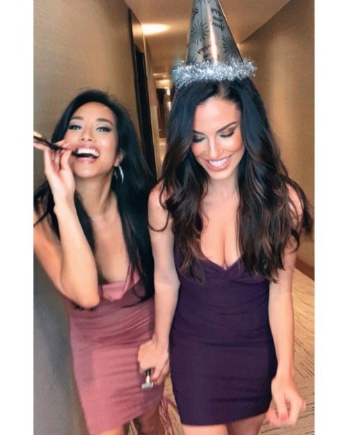 Jessica Lowndes Celebrating New Years Eve 3  nude photo