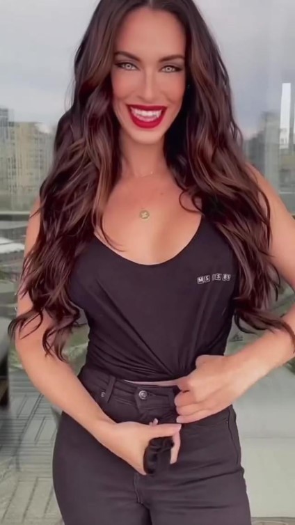 Jessica Lowndes Gorgeous 4  nude photo