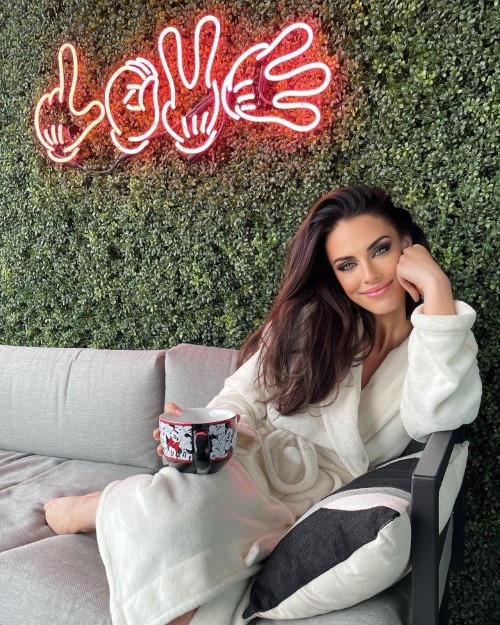 Jessica Lowndes Robe 2  nude photo