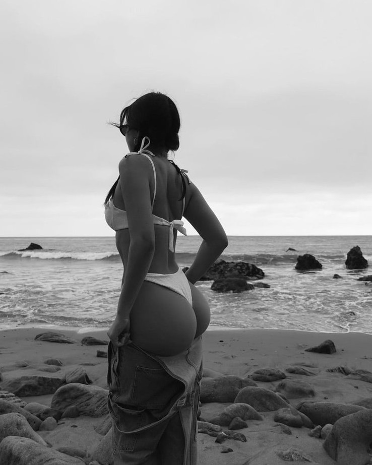 Julia Kelly  nude photo