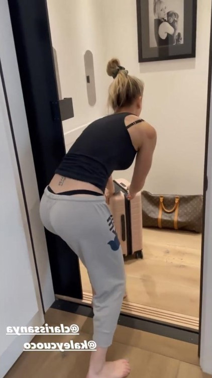 Kaley Cuoco With A Thong  nude photo