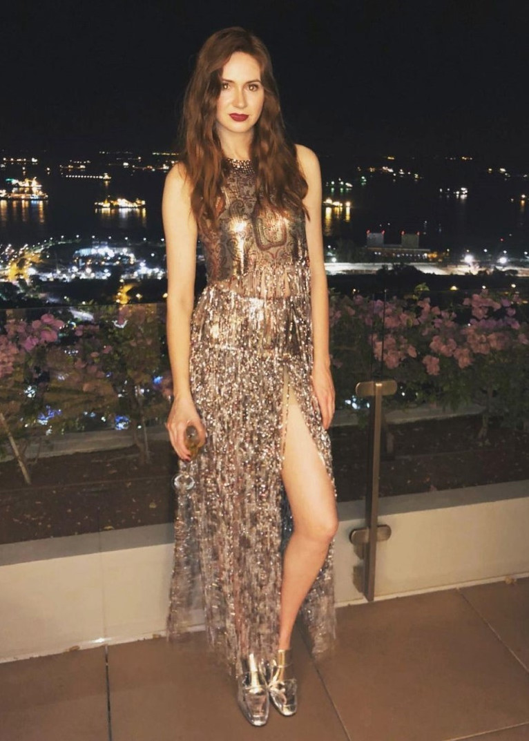 Karen Gillan  nude photo