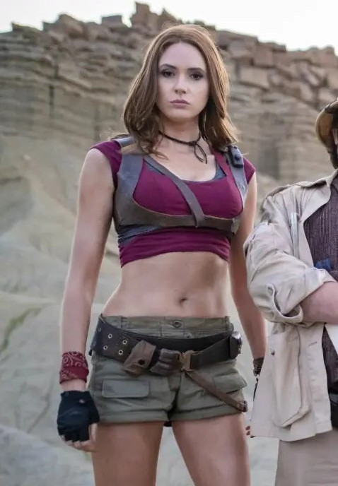 Karen Gillan Looking Hot As Fuck In The New Jumanji Movie  nude photo