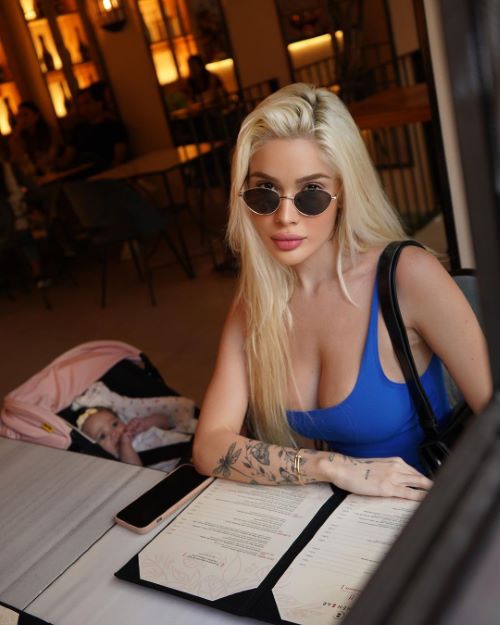 Karoline Lima  nude photo