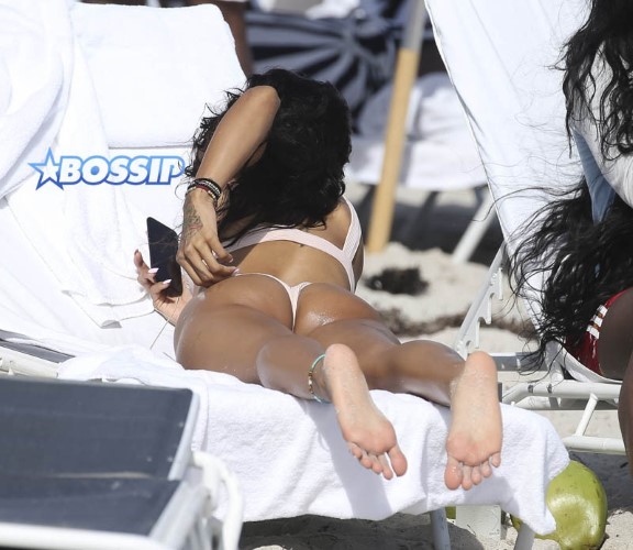 Karrueche Tran Feet Tight Ass In Thongs  nude photo