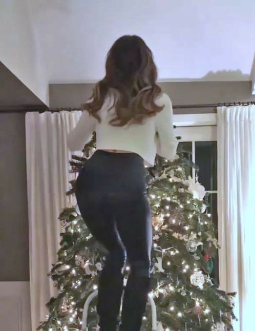 Kate Beckinsale Hot Ass Tight  nude photo