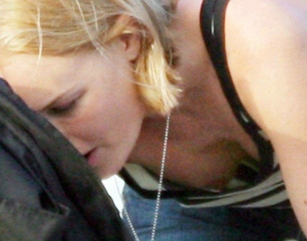 Kate Bosworth Nipples  nude photo