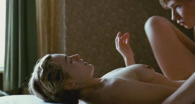 Kate Winslet Nude In Reader  nude photo