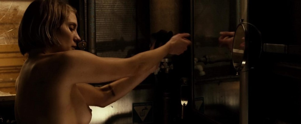 Katee Sackhoff  nude photo