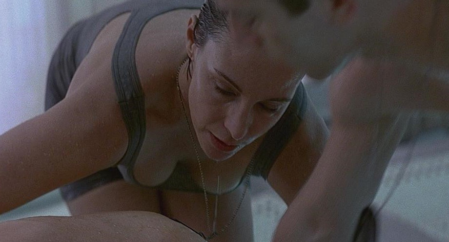 Kathleen Quinlan Boobs Cleavage nude photo