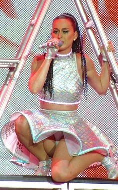 Katy Perry Upskirt Pics  nude photo