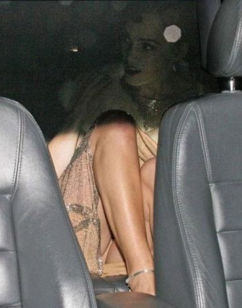 Keira Knightley Upskirt nude photo