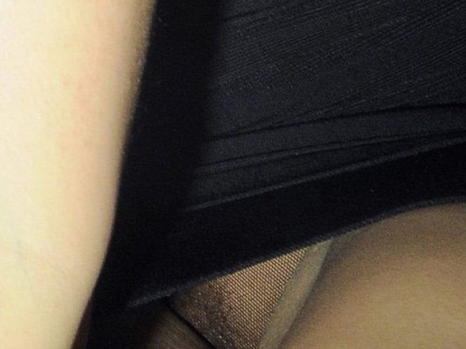 Kelly Brook Upskirt Pussy  nude photo