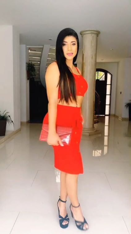 Kelly Compulsive  nude photo