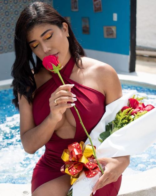 Kelly Compulsive  nude photo