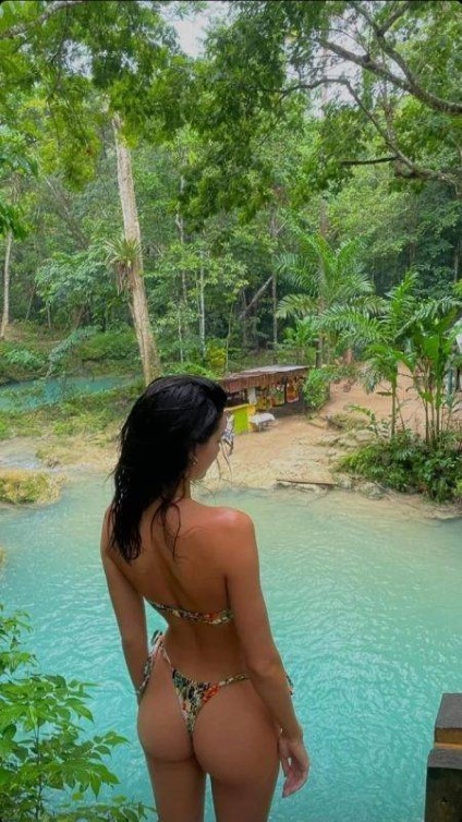 Kendall Jenner Culo Perfetto In Perizoma  nude photo