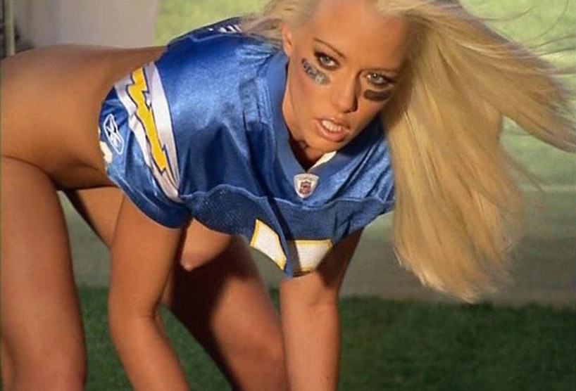 Kendra Wilkinson Football  nude photo
