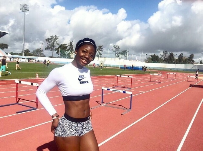 Khaddi Sagnia  nude photo