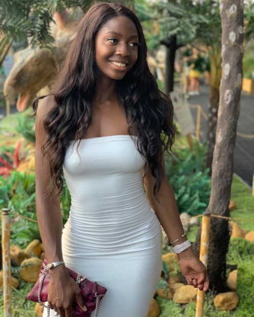 Khaddi Sagnia  nude photo