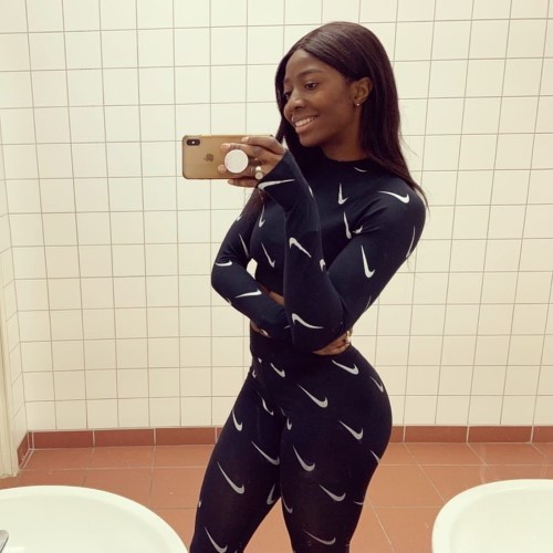 Khaddi Sagnia  nude photo