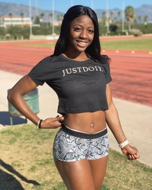 Khaddi Sagnia  nude photo