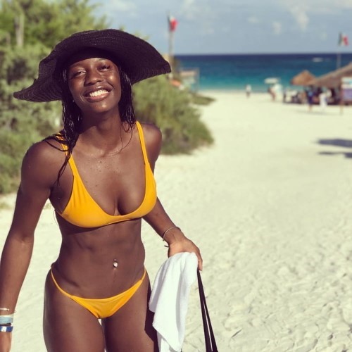 Khaddi Sagnia  nude photo