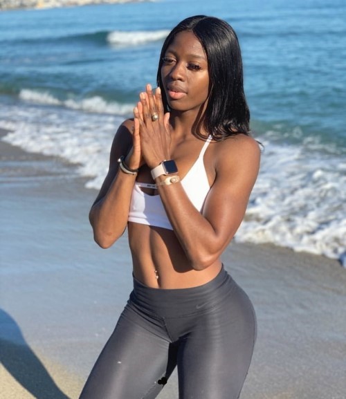 Khaddi Sagnia  nude photo