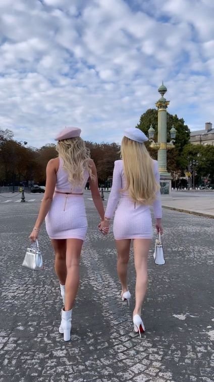 Khloë Terae  nude photo