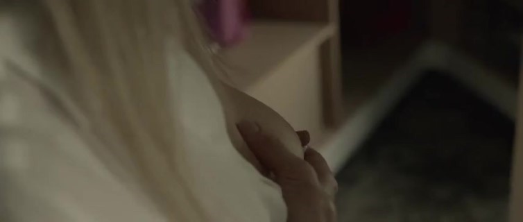 Kim Basinger Nude Nipples Hot Boobs  nude photo