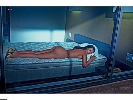 Kim Kardashian Completely Naked Big Ass On Bed  nude photo