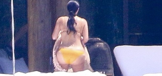 Kim Kardashian Fat Ass Bikini  nude photo