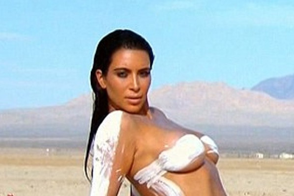 Kim Kardashian Nude Sexy Photos  nude photo