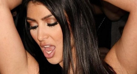 Kim Kardashian Topless Sexy  nude photo