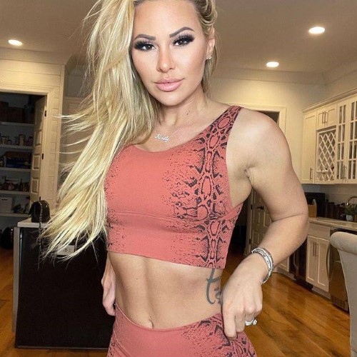 Kindly Myers  nude photo