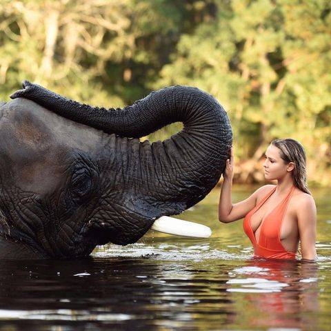 Kinsey Wolanski  nude photo