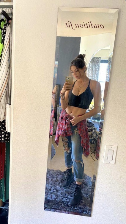 Kira Kosarin Audition Fit  nude photo