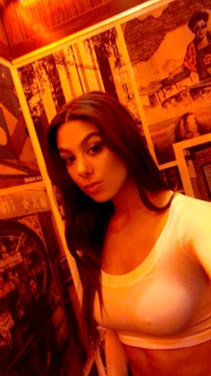 Kira Kosarin Beauty(1)  nude photo