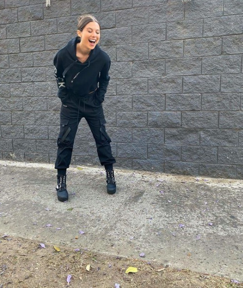 Kira Kosarin Black 3  nude photo