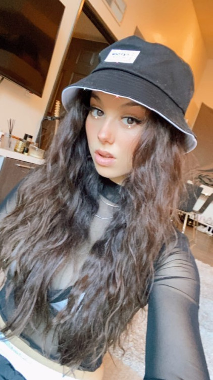 Kira Kosarin Breathtaking  nude photo
