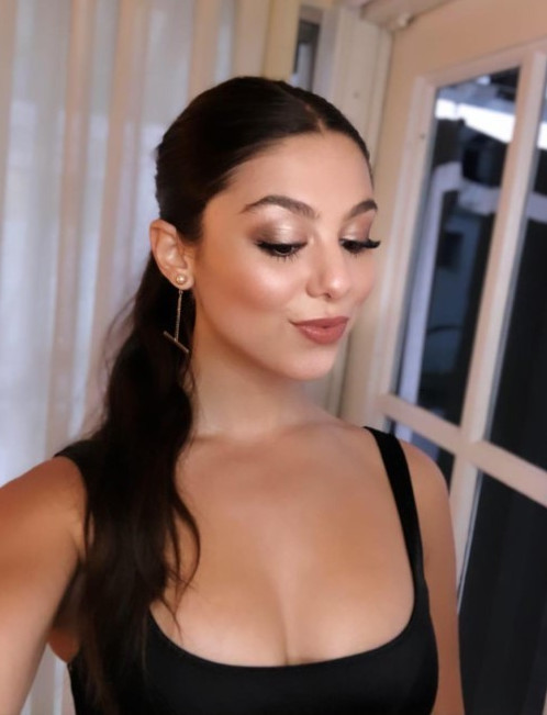 Kira Kosarin Busty(1)  nude photo