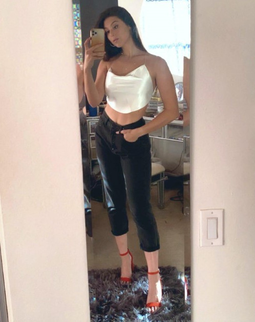 Kira Kosarin Gorgeous  nude photo