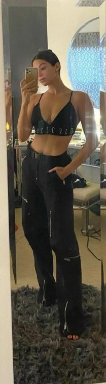 Kira Kosarin Happy Girl 2  nude photo