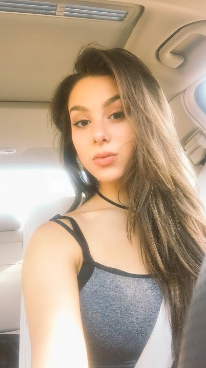 Kira Kosarin In Car  nude photo