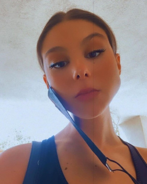 Kira Kosarin Just Being Pretty 2  nude photo