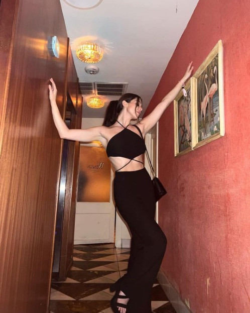 Kira Kosarin Night At A Club 3  nude photo