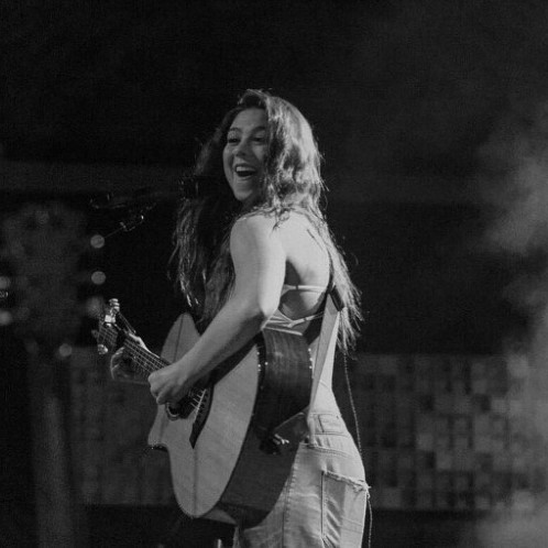 Kira Kosarin Performance Throwbacks 2  nude photo