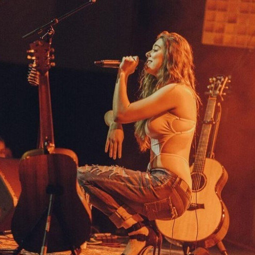 Kira Kosarin Performance Throwbacks 7  nude photo